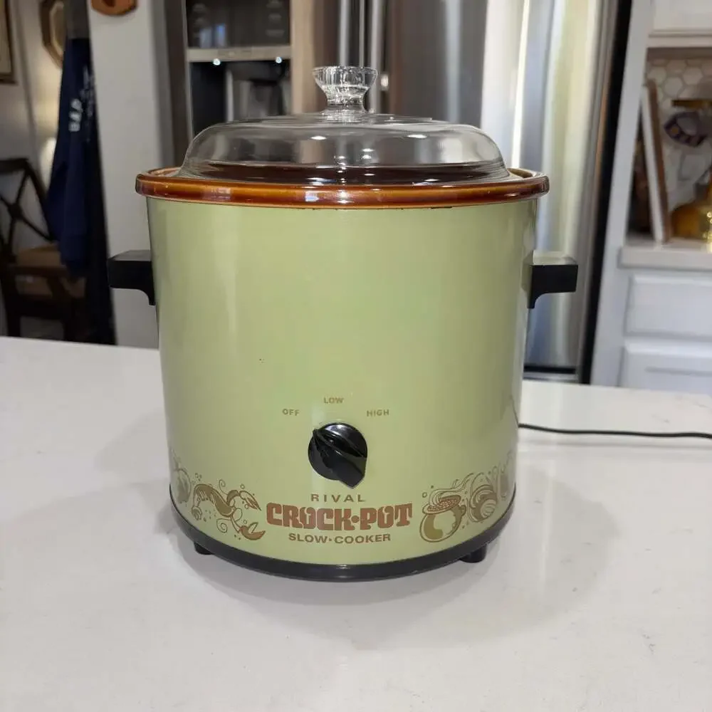 Vintage Rival Crock-Pot 3.5 Quart Slow Cooker Model 3100/2 Avocado Green